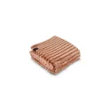 Variante Marron clair - Couverture personnalisable en polaire recyclée 130 x 170 cm avec logo - Sagaform Esther